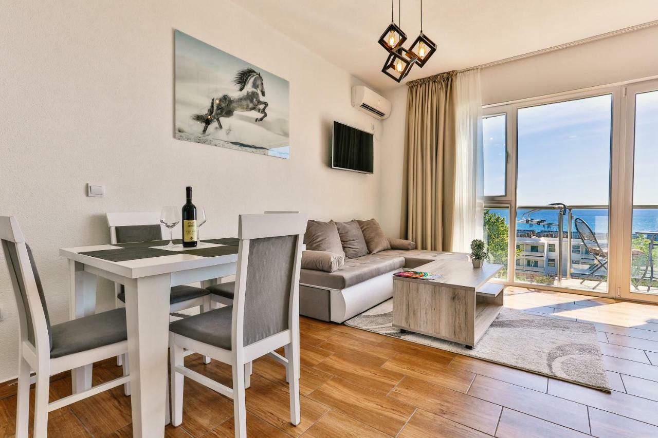 Luna Apartmani Sutomore Ngoại thất bức ảnh