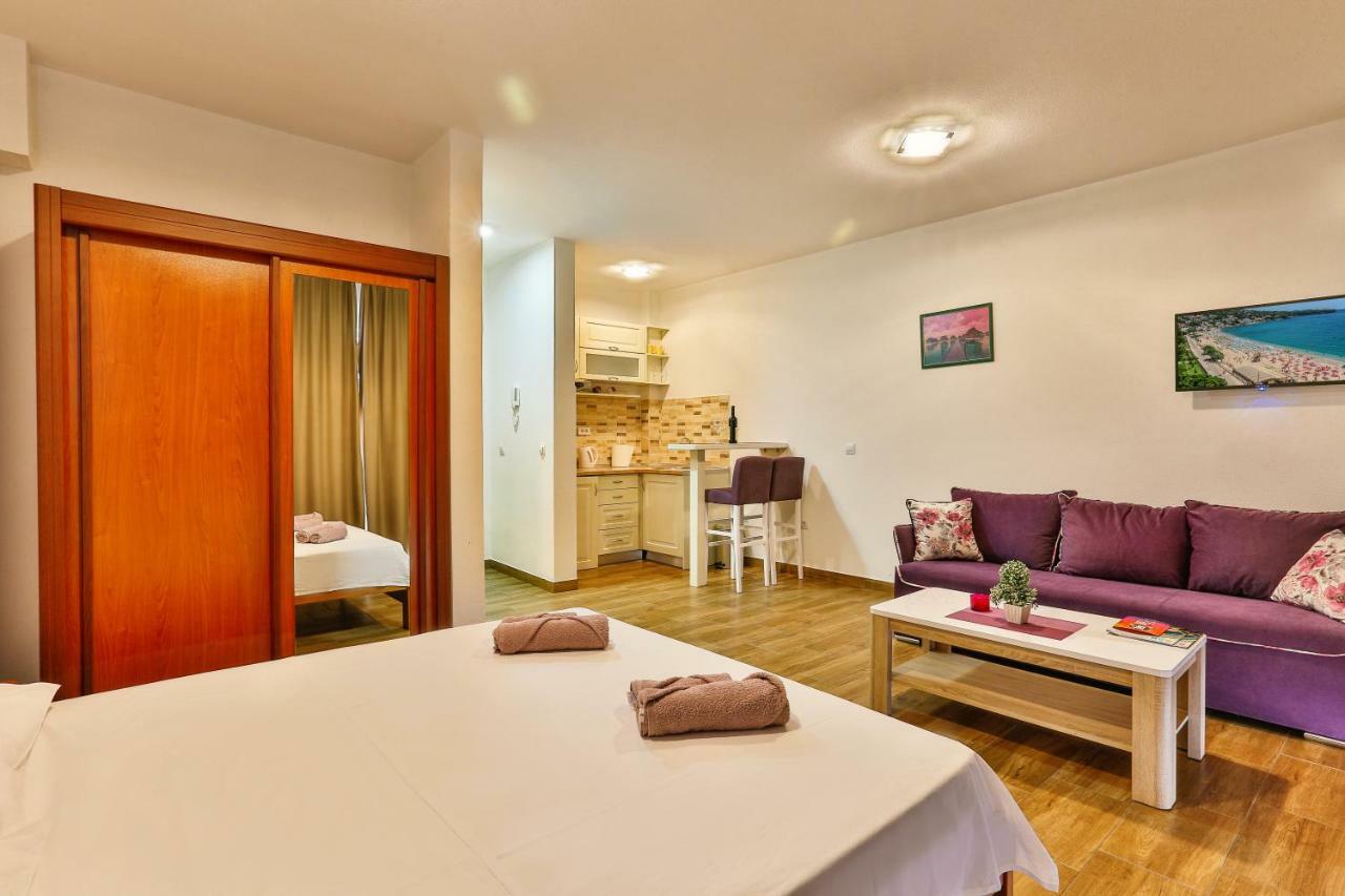 Luna Apartmani Sutomore Ngoại thất bức ảnh